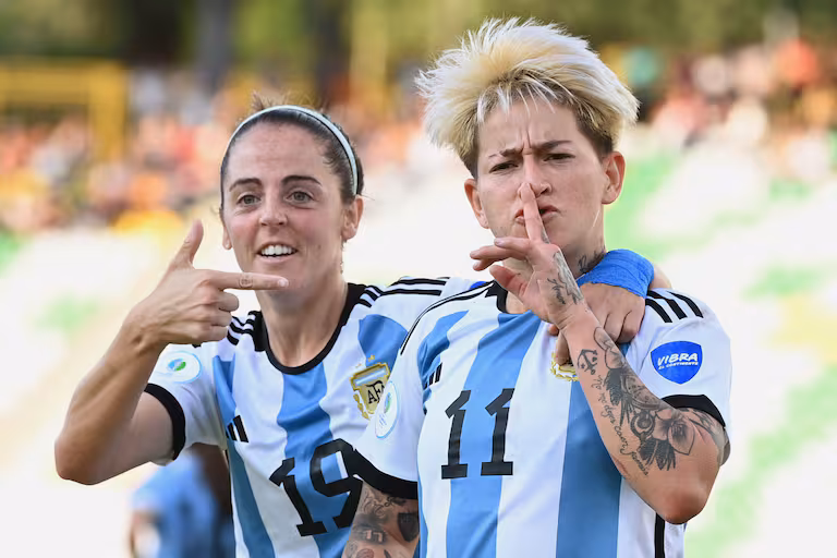 Mariana Larroquette y Yamila Rodríguez, dos figuras de la Selección Femenina